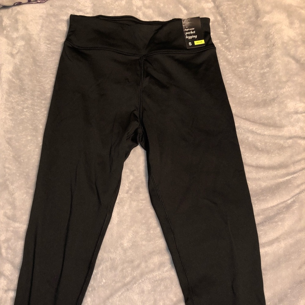 High Waisted Active Leggings